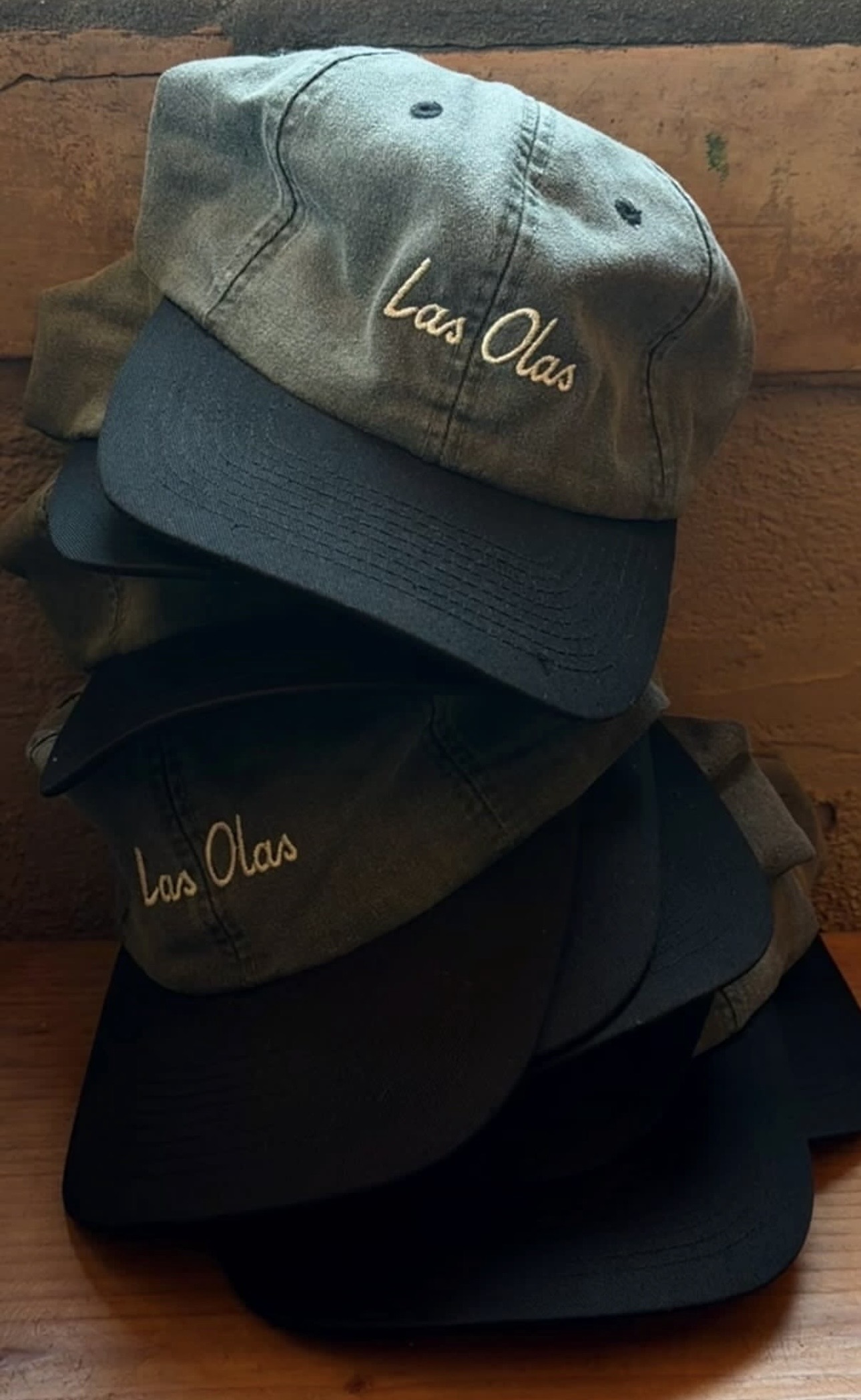Las Olas hats